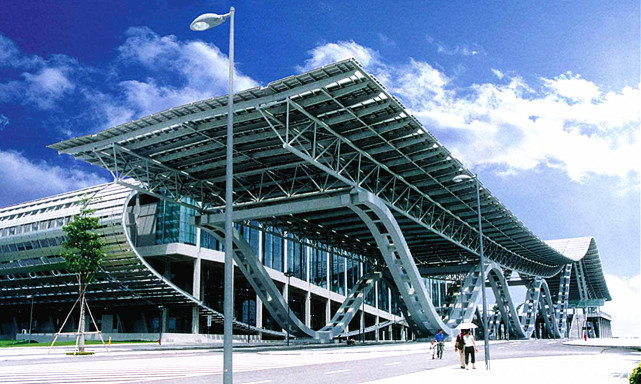 中国“最值得去”的城市，美食传遍了全国，老外来了都赞不绝口！