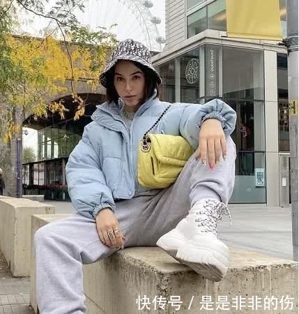  「美美」女孩们如何美美地去复工？来康康今年流行的这些穿搭风格吧！