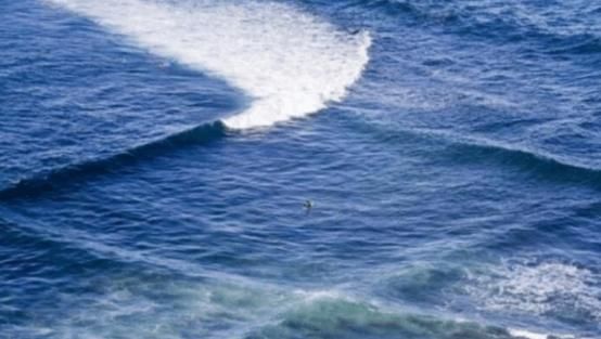 为什么在海上发现方形波浪,必须马上离开,不然会让你后悔都来不