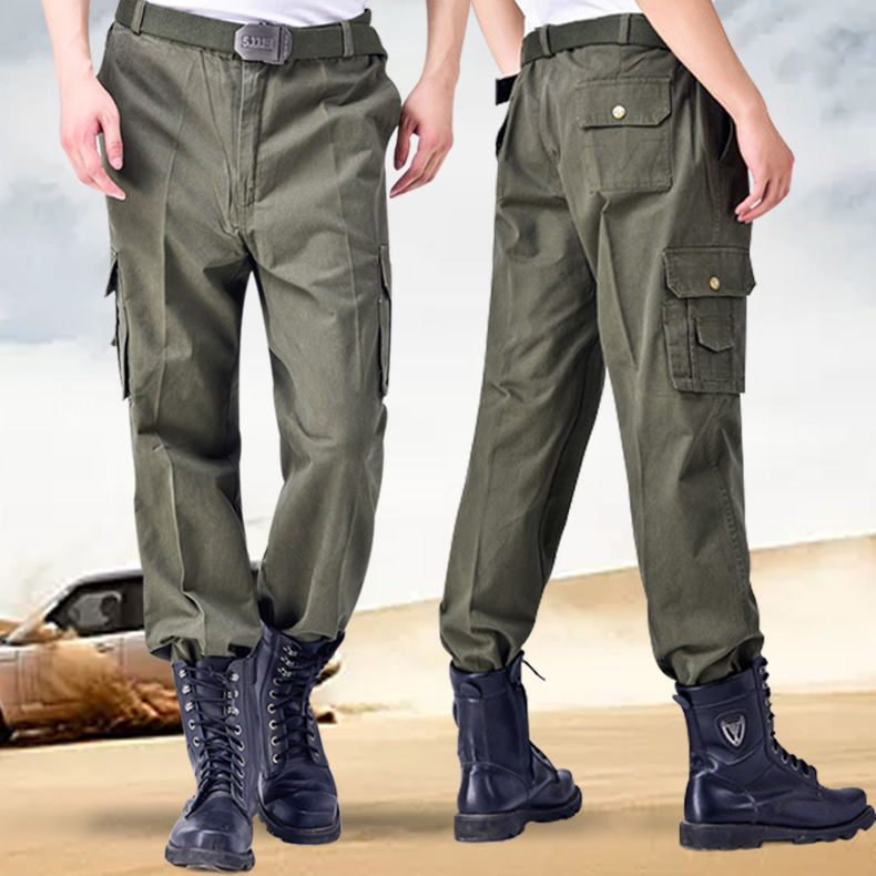 八一建军节将至!退伍老兵纷纷换上改良式“军装”,照样英挺峻拔