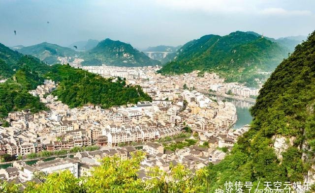 中国最美十大古镇之一,名气很大却坚持不收门票,网友:真人性化