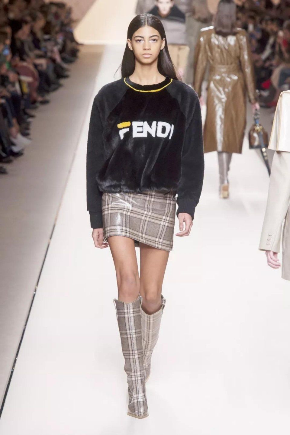 说人话版《秋冬时装潮流》，说什么我也得弄一件