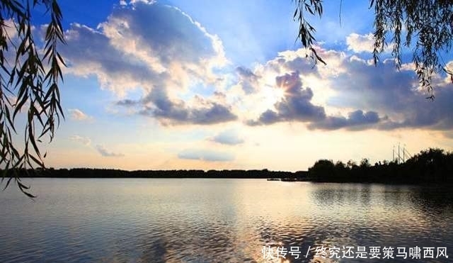 中国唯一没有山的城市，4A以上景区多达18家，却一直不温不火