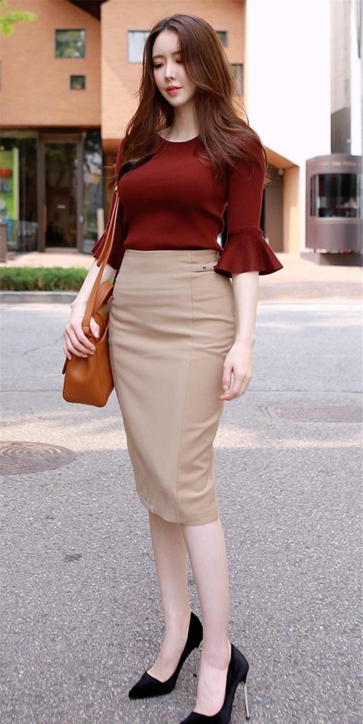 精致包臀裙的搭配, 修身尽显时尚魅力, 可爱透出小美丽