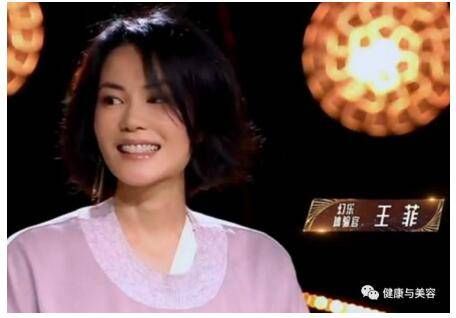 50岁依然可以美得像少女，和王菲一样拥有年轻理想新肌
