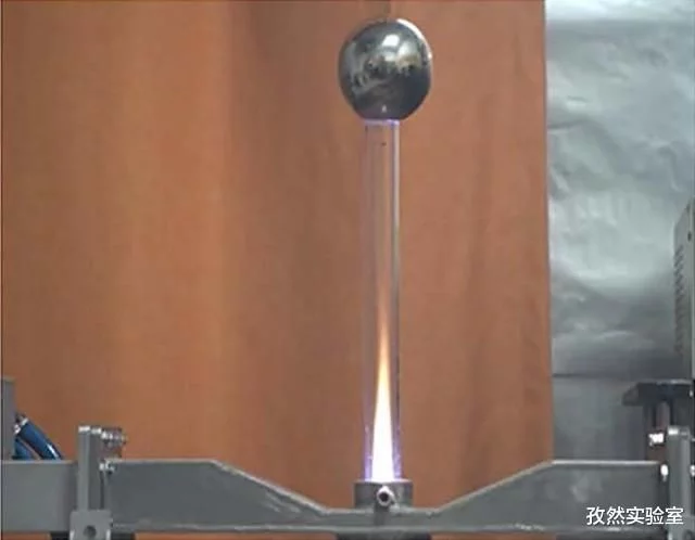 武汉大学科学家发明空气等离子体发动机原型