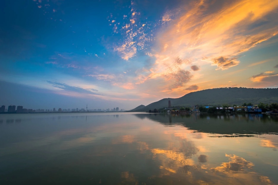 若江苏重选省会，苏州常州竟不是最佳选择，最有希望的是它！