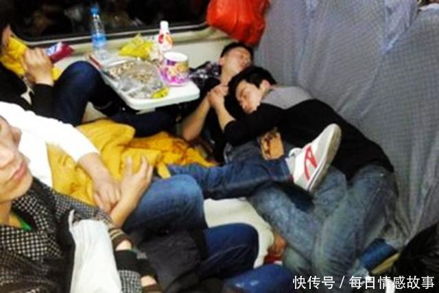 中国最发达的火车站，一天路过15万人，一年收入14亿元