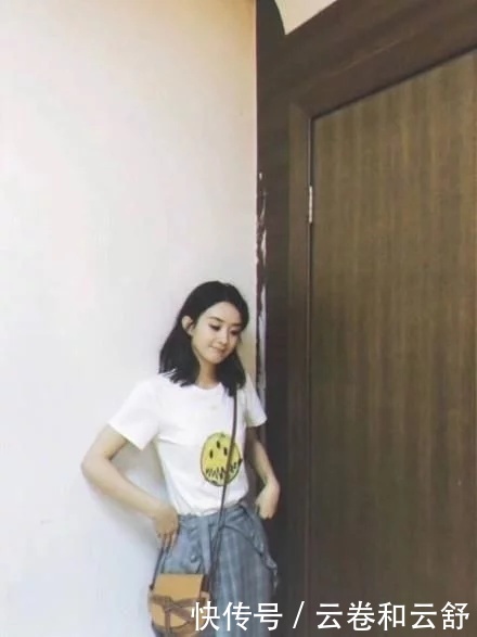 网友再次偶遇冯绍峰赵丽颖小腹凸起，想破传言却躲闪，不如大胆承