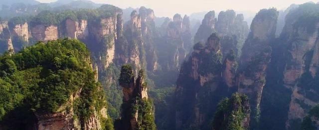 中国门票最贵的四大景区，最后一个高达3500元，有钱还不一定能进