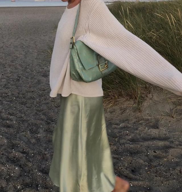  心旷神怡：道别低沉深棕色系，溫柔柔美又讨人喜欢的初恋女友色，给你心旷神怡