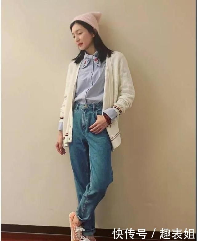  奶奶：“奶奶衫”有多时髦美丽？各路明星都在穿，早春穿它宅在家一样美