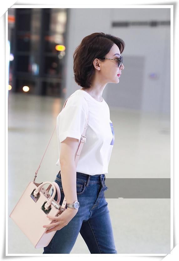 当41岁陈数遇上63岁赵雅芝，才知道保养对女人来说有多重要！