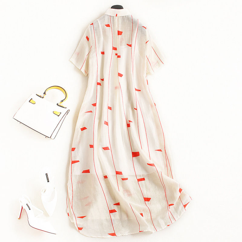 这几款美衣，虽小贵，但光看图片就很美，上身洋气时尚超显美嫩