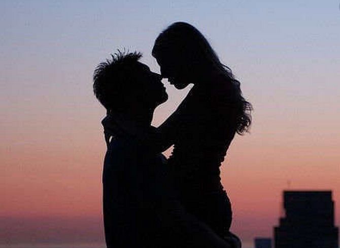 最美女囚犯20岁被枪决,死前提一奇怪要求,死后