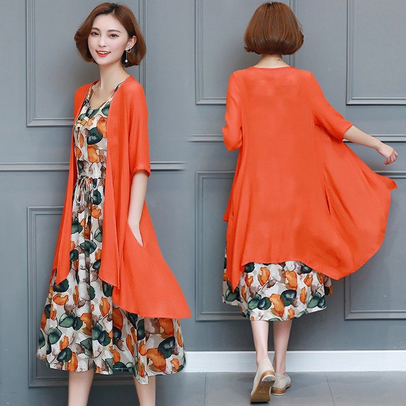 过52岁，不打扮成大妈!今秋流行穿这12款女装，70后穿美飞