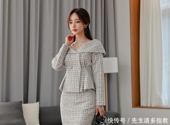  【朦胧】孙允珠：灰调朦胧网格燕尾职业西装裙写真