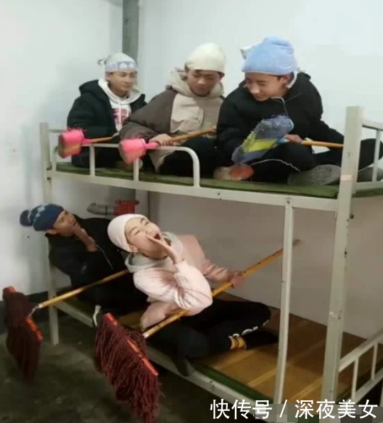  『老师』“数学学霸”大多有这3个特征，若你一个没中抄书都“难考第一”