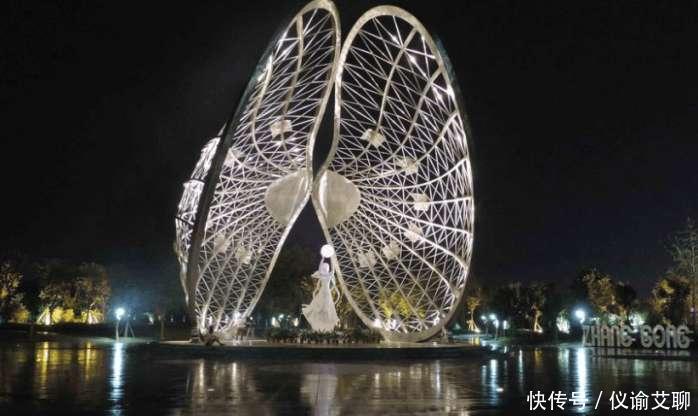 安徽这个城市要发达了, 即将迎来4座城际高铁, 还要新建两座机场