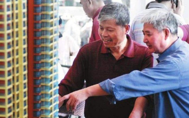  #买房#为何现在农村人热衷于到县城买房？听听老农怎么说