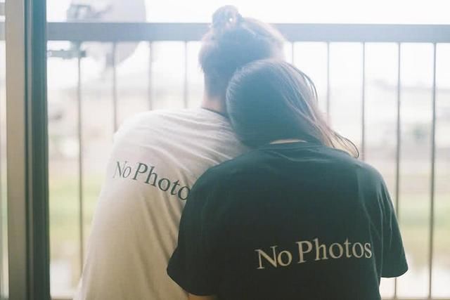 娱讯四件事:鹿晗的预言成真,范丞丞与助理,王子邓丽欣恋情