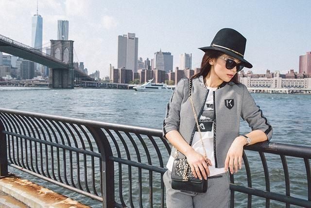 黑色礼服让刘涛整个人垮掉，身材都被五五分了！