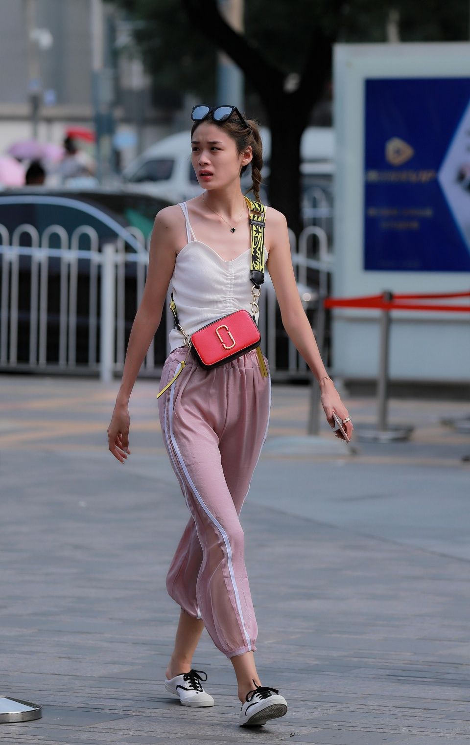 三里屯的女人如花，叫人如痴如梦，你最喜欢哪一位？