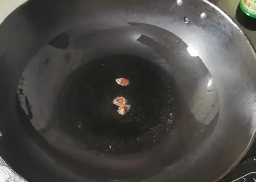  【做法】干煸孜然土豆条，好吃有诀窍，分分钟学会，口感酥香，美味又下饭