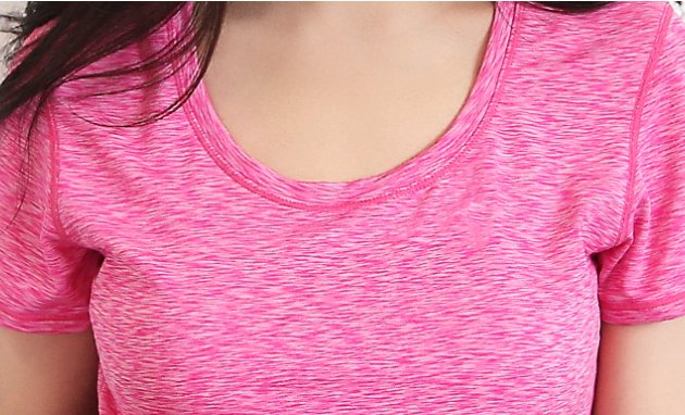 女人别穿宽松的运动服了，试试紧身透气瑜伽服，秀出你的傲人身材