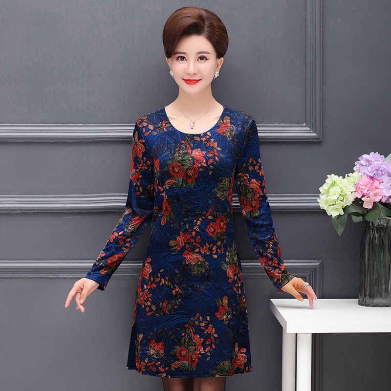 回眸一笑百媚生!穿对旗袍，妈妈都像阔太太，女儿也能穿