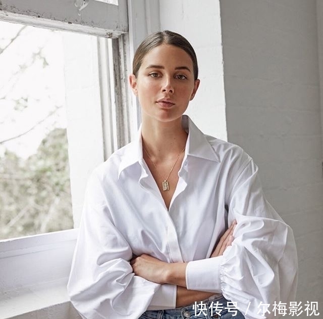 「复古印花衬」百搭单品还是衬衫好!让你的夏日干净舒适,可千万别错过