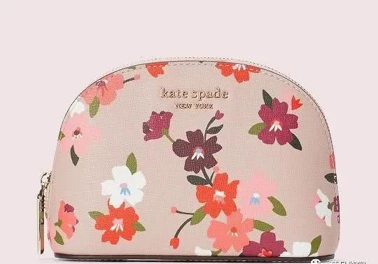  #系列#Kate Spade 上市樱花系列手袋和小皮具：缤纷樱花印花