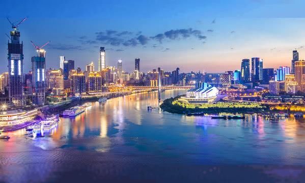  「上榜」中国最热的四个城市，武汉光荣上榜，非洲人来了都觉得