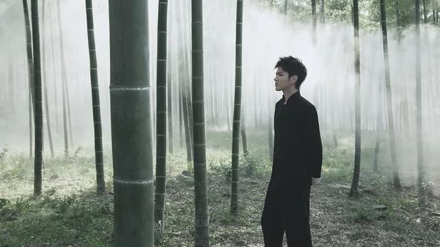 造谣吴亦凡案件结果已出!被告赔偿55万，吴亦凡这一行为太圈粉