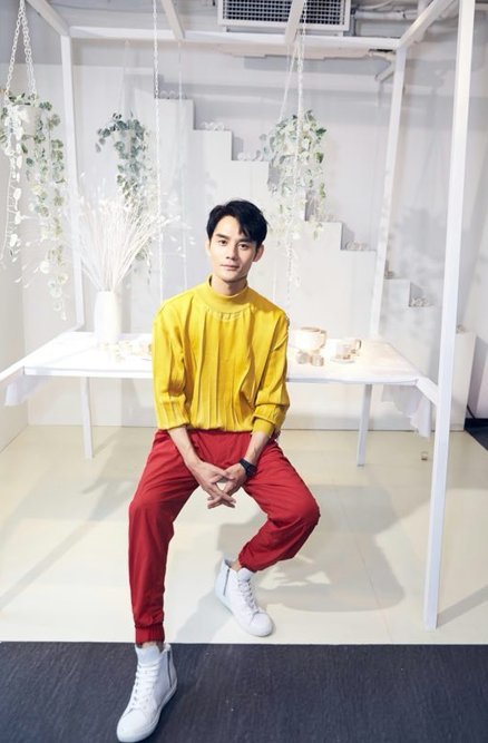 王凯亲体验“活色茶香”下午茶，爱上现代派中国茶