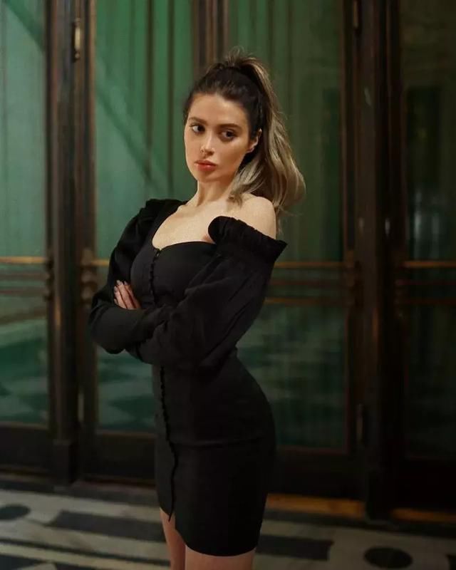 大胸vs小胸，不同身材这么穿！太洋气！