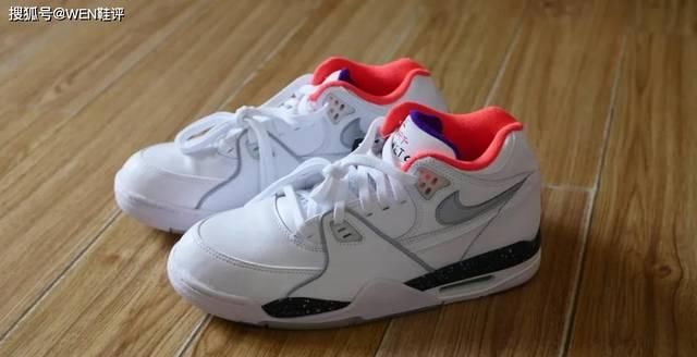  『和AJ4一样』外国人买不到的Nike！大中华区专属的Nike系列了解一下？