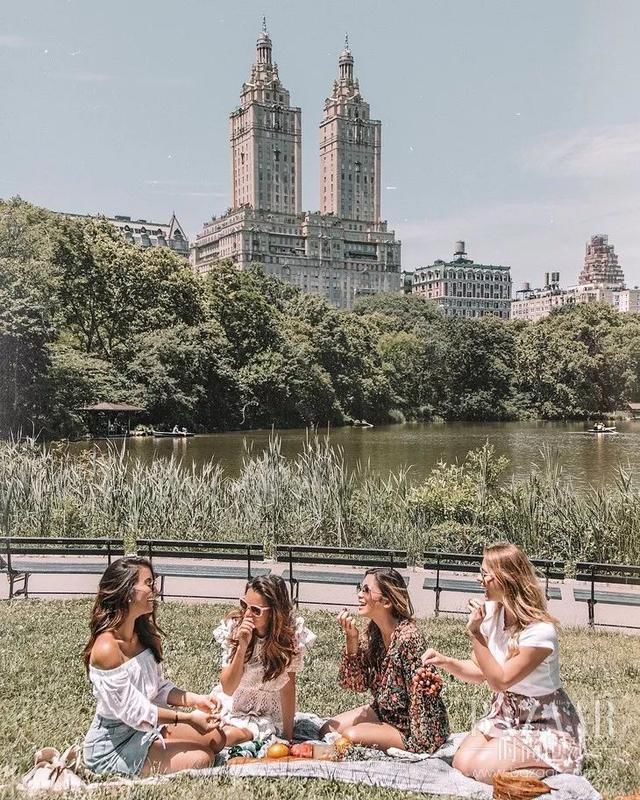 今天有个时髦野餐的机会，保证美翻你的朋友圈~