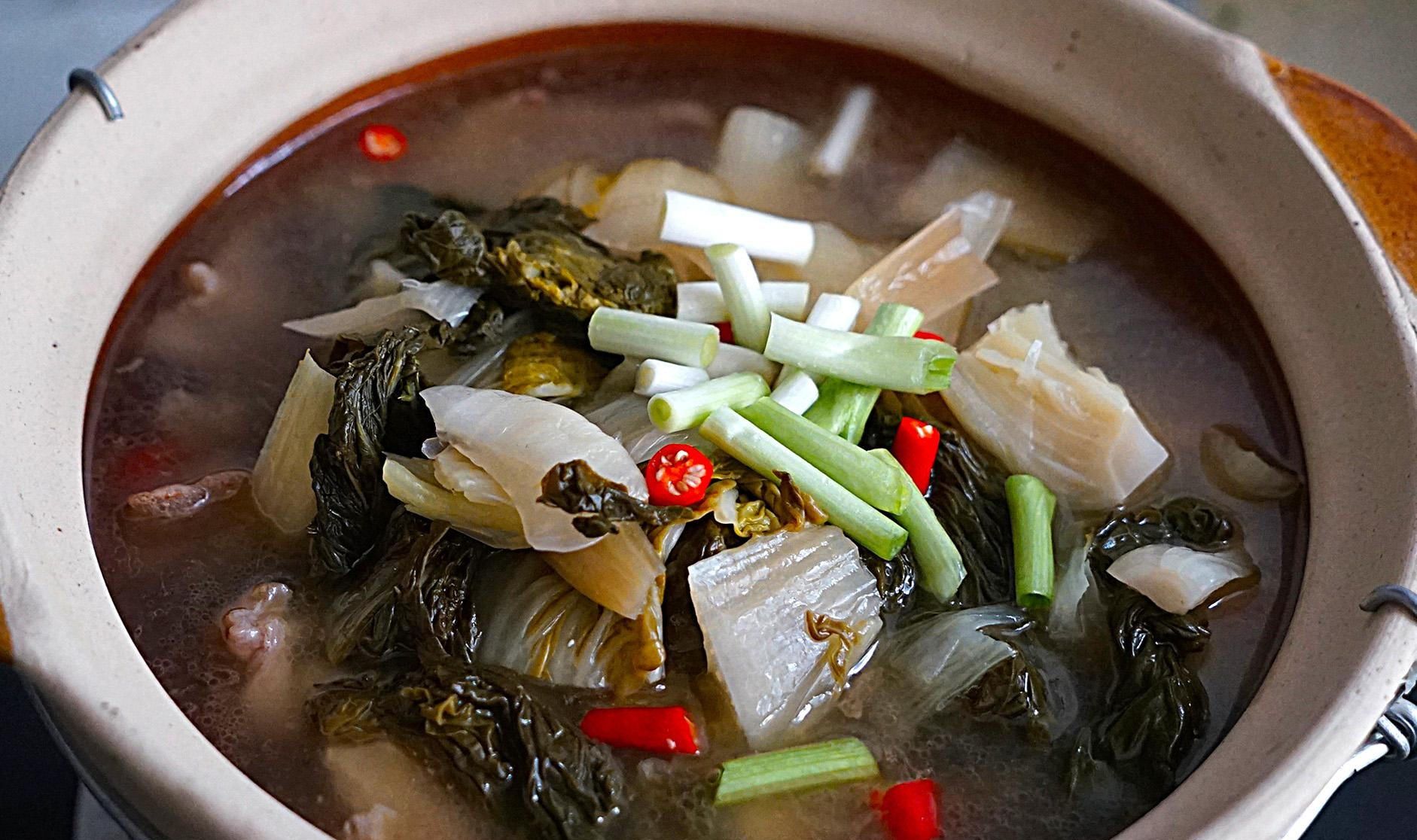 「我家」立冬节气,我家爱吃此菜,热乎乎炖一锅,超解馋,天冷吃正合适