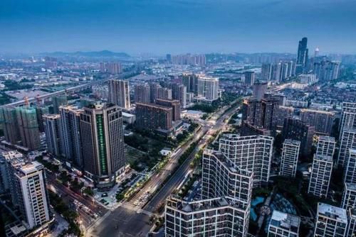  「gdp」中国最有潜力的都市圈，两大城市群都需要它，GDP超1.5万