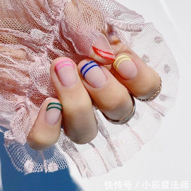  「创意」抽象画、甜美法式、百变圆点，5款可在家DIY的创意美甲