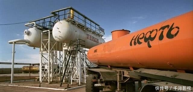 『石油需求』抛售1000亿美债后疯狂囤油,国内各地储量暴涨,白宫最担心的发生