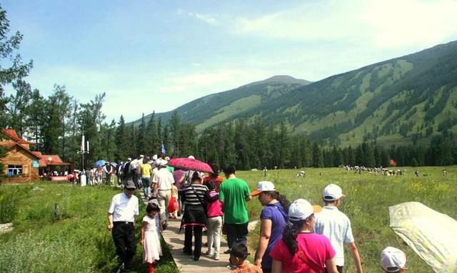 新疆最“黑”的景区：是真的很贵，就连新疆本地人都不愿意去！