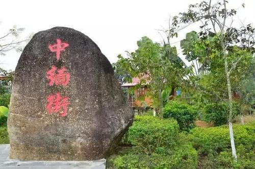 我国最有趣的国境线,一不留神就出国了,你办签证了吗?