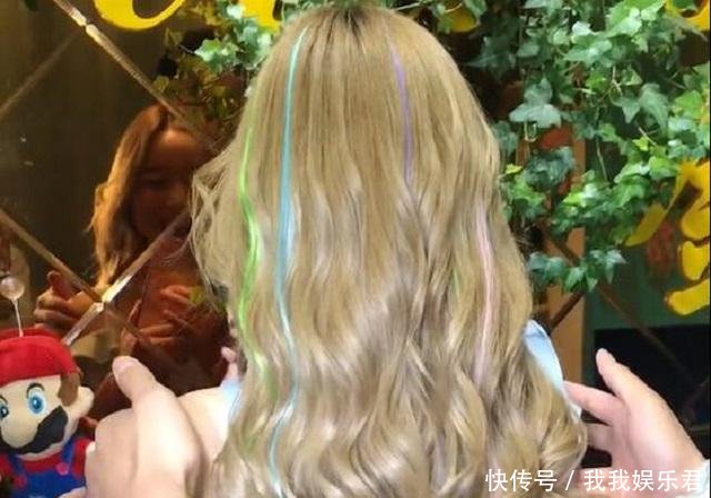 都说直发好看，45岁的女人烫发后减龄8岁！再也不怕头发少了