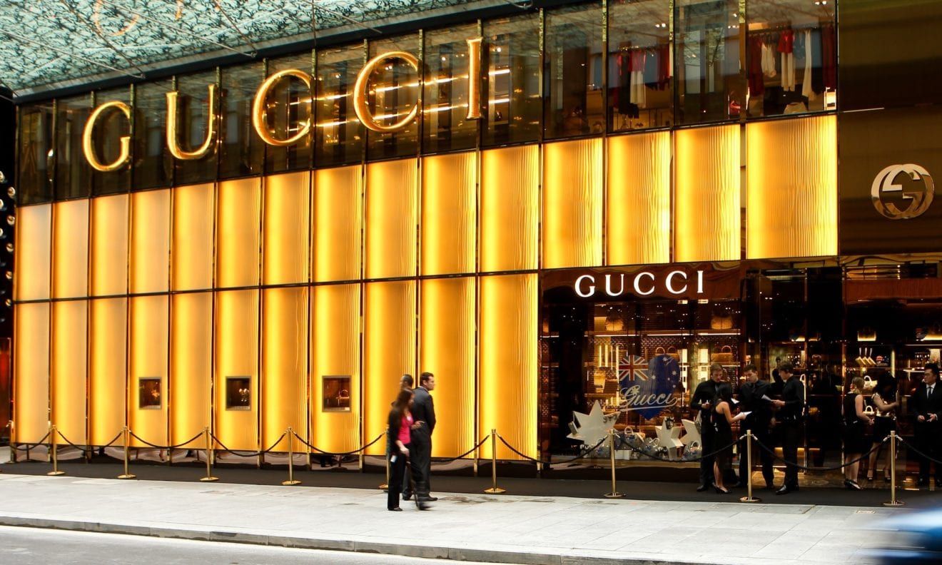  「奢侈品」受疫情影响 奢侈品集团LVMH、开云均关闭旗下品牌美国门店