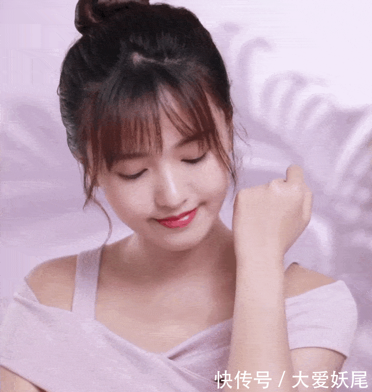 『护肤品』轻易“降低颜值”的三种护肤习惯,很多人不在意,早晚会“烂脸”