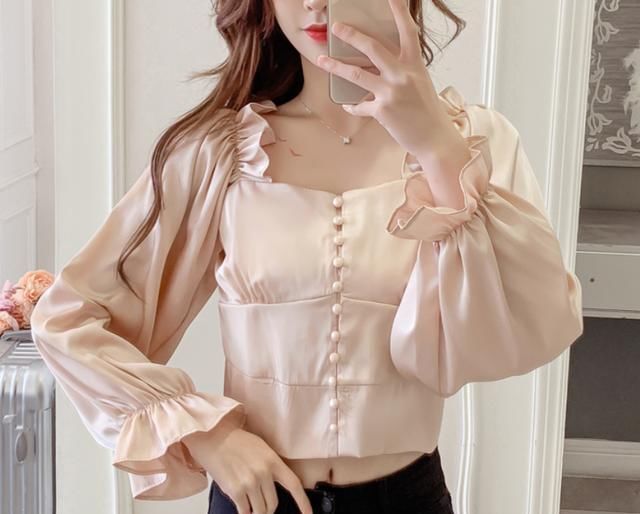  「衬衫」今年春夏好穿的时髦组合 衬衫大裤子百搭不挑人