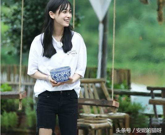 《向往的生活》baby被指“假吃”节目组回应亮了,措辞激烈引众怒