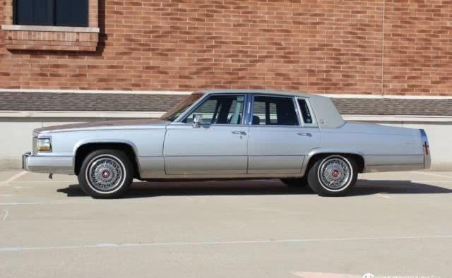  汽车制造：一张1991年的凯迪拉克 Brougham价格单